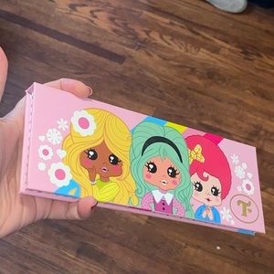 Trixie Cosmetics Summer Of Love blush palette